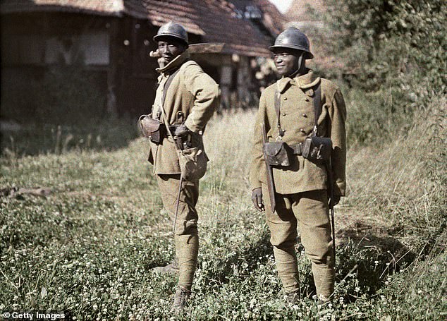 Two Senegalese soldiers serving in the French Army as infantrymen, in June 1917. They were part of the Tirailleurs Sénégalais and from the Bambara, a Mandé ethnic group in West Africa