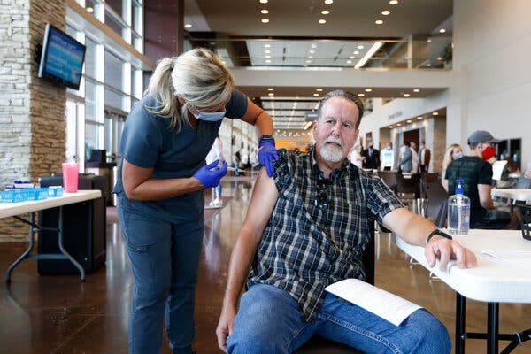 Dennis Shaffer getting a Covid-19 vaccination at a clinic in Springfield, Mo., on Monday. The vaccines have been found effective against the Delta variant.