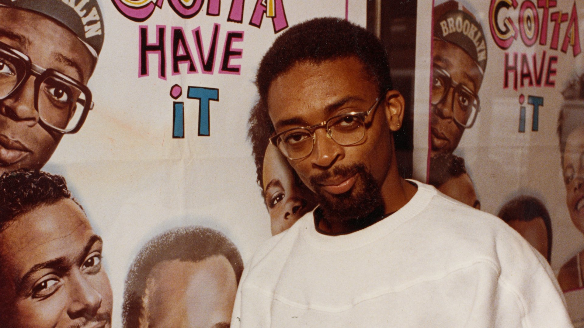 Spike Lee, the director of She's Gotta Have It, poses at the Greenwich Village Theater in New York on Sept. 28, 1986. 