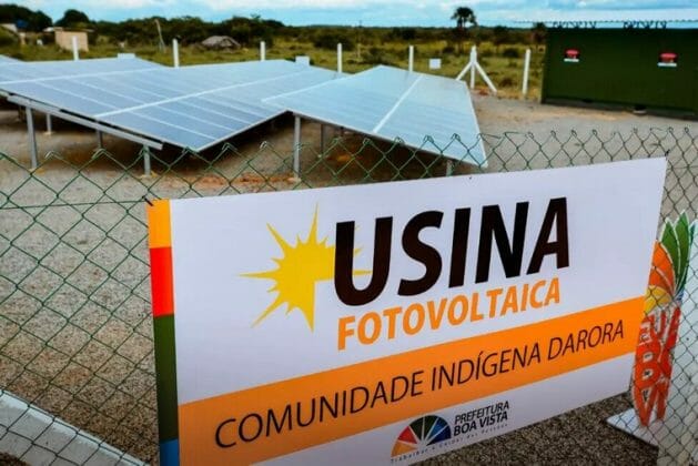 Solar panels with a capacity to generate 30 kilowatts no longer work in the Darora Community of the Macuxi people, an indigenous group from Roraima, a state in the far north of Brazil. The batteries only worked for a month before they were damaged because they could not withstand the charge. CREDIT: Boa Vista City Hall
