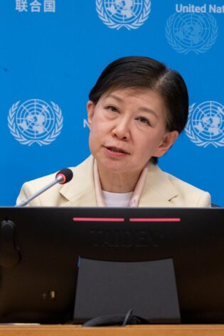 Izumi Nakamitsu, Under-Secretary-General and High Representative for Disarmament Affairs, at a press conference on the 11th Review Conference of the Parties to the Treaty on the Non-Proliferation of Nuclear Weapons (NPT). Credit: Eskinder Debebe/UN Photo